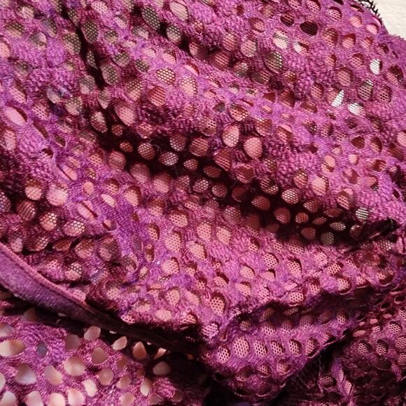 Victoria's Secret Burgundy Lacey Razorback Bralete Size Medium - Picture 5 of 7